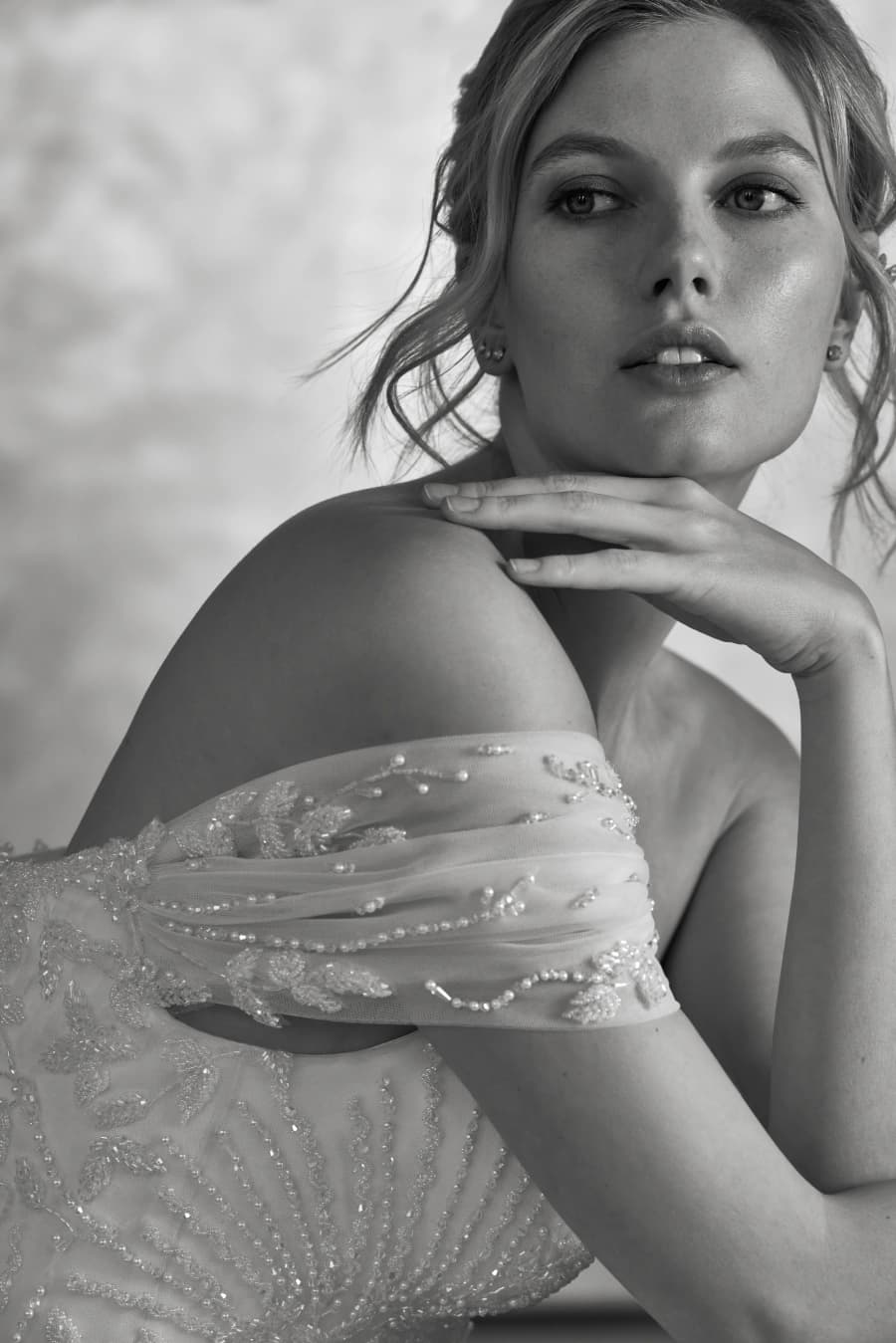 Ev.DORO tailoring detail